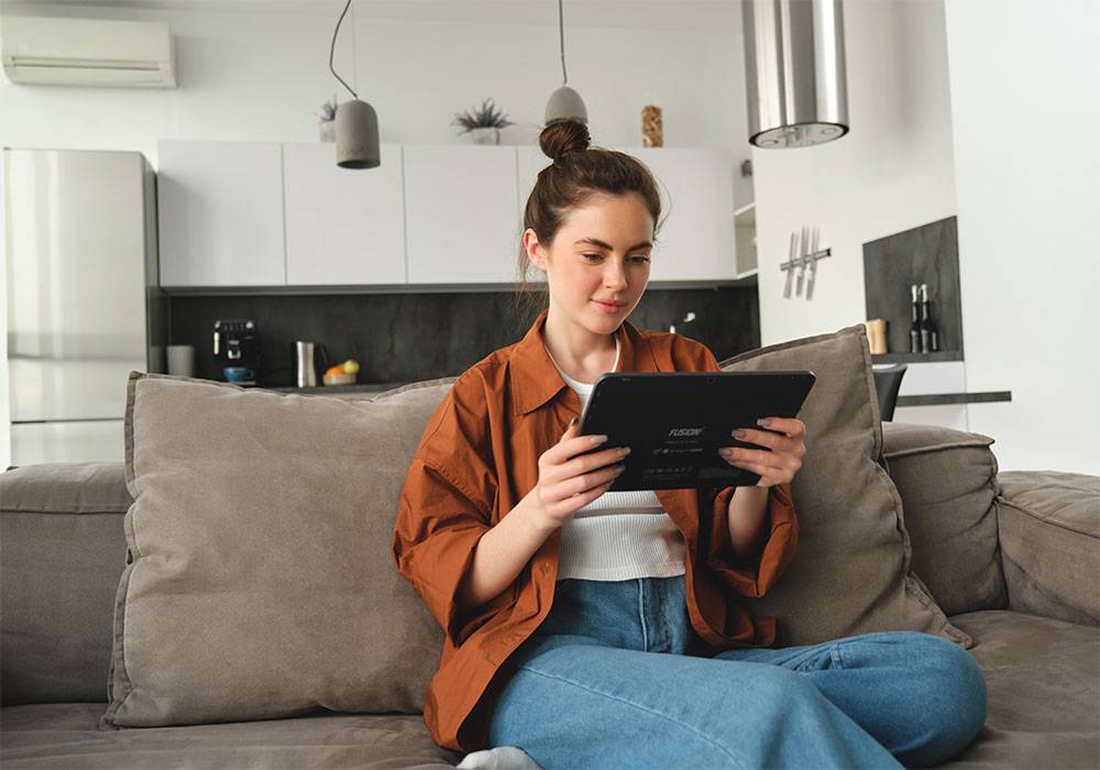 From Netflix to Spreadsheets: Can this Fusion5 Windows Tablet Be Your Ultimate Couch Companion & Productivity Hub?